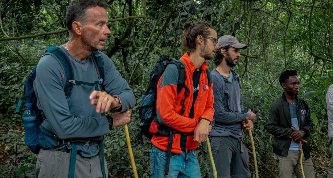 Recommended safari clothing for Tanzania