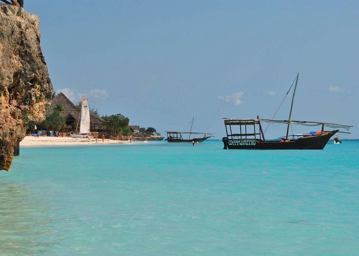 Snorkeling and Diving in Zanzibar